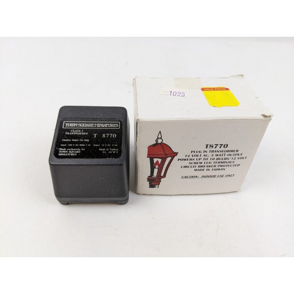 Town Square Miniatures T8770 Transformer 12 Volt 5 Watt New Open Box